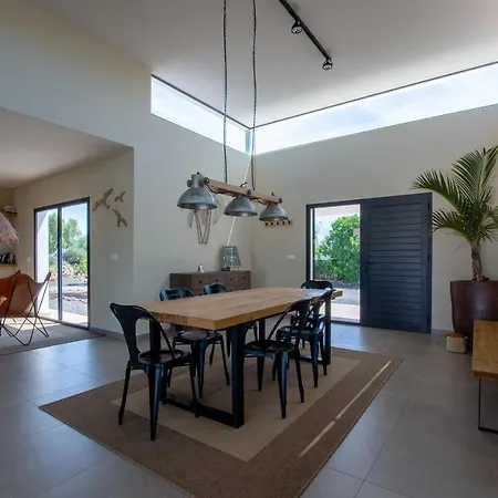 North Shore Lajares, Alegre 30a Lajares