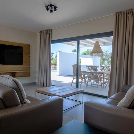 Vila North Shore Lajares, Alegre 30a