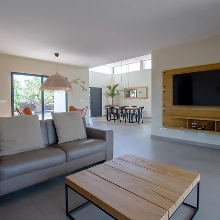 Vila North Shore Lajares, Alegre 30a